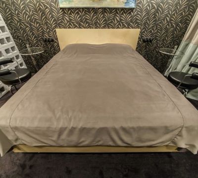 Кровать со стеллажом на заказ 